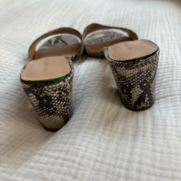 Who What Where Snakeskin Block Heel Sandal - Picture 7 of 7